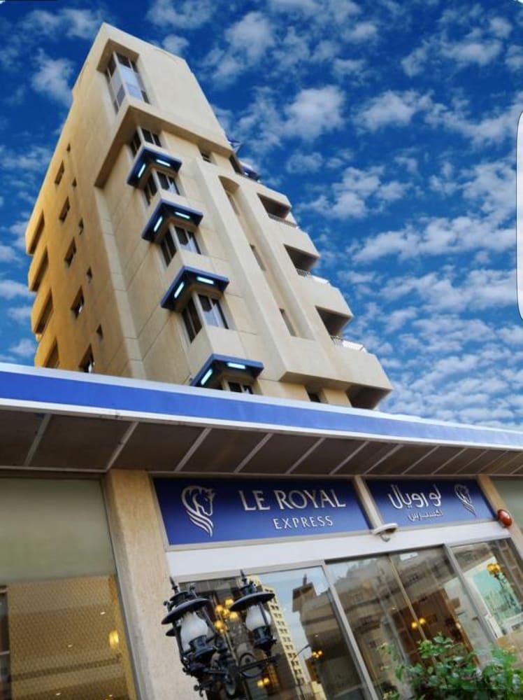 Hotel The Royal Express Sharq Kuwait City Esterno foto