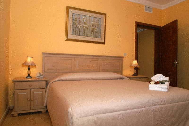 Hotel The Royal Express Sharq Kuwait City Esterno foto